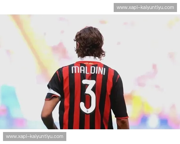 绿茵传奇，红黑荣耀：AC米兰与弗拉门戈的绿茵对决，一场跨越时空的足球盛宴